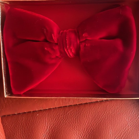 Vintage Red Bow tie by A La Scala Original - Picture 7 of 7